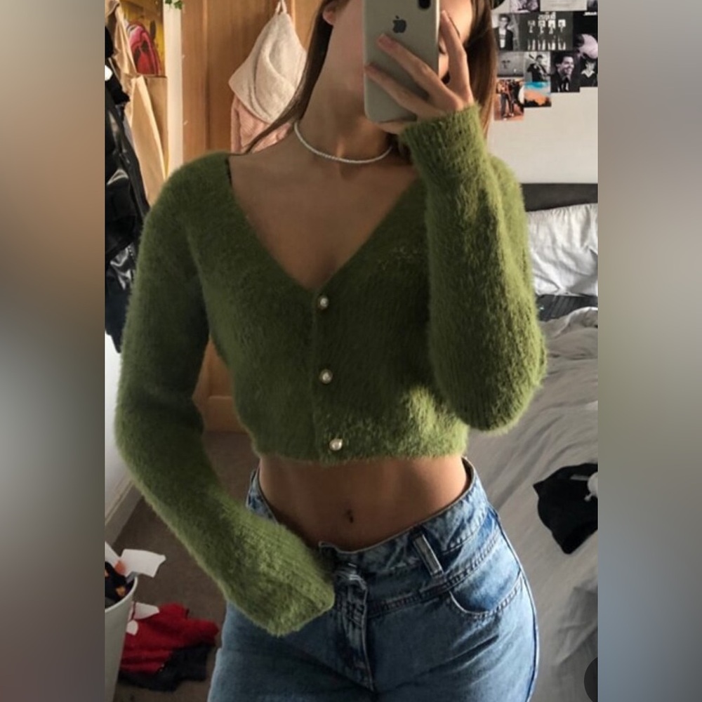 Green fuzzy cropped cardigan with pearl buttons
